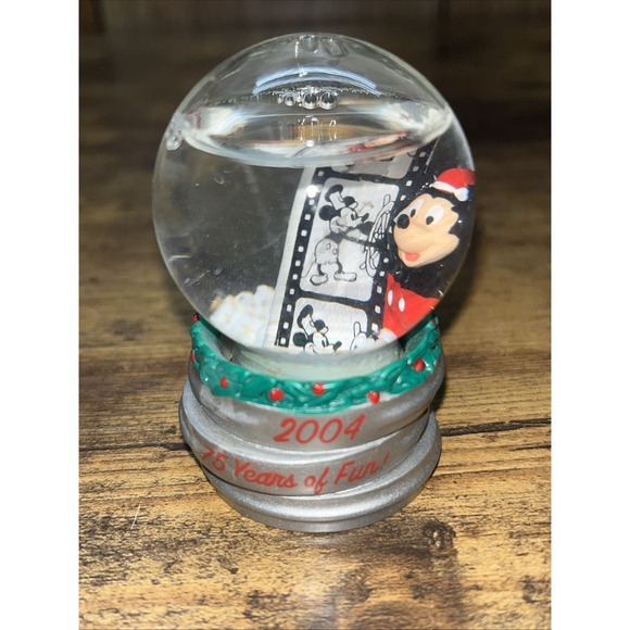2004 Disney Mickey Mouse 75 Years Of Fun Snow‎ Globe JCP 2 1/2" - Picture 1 of 7
